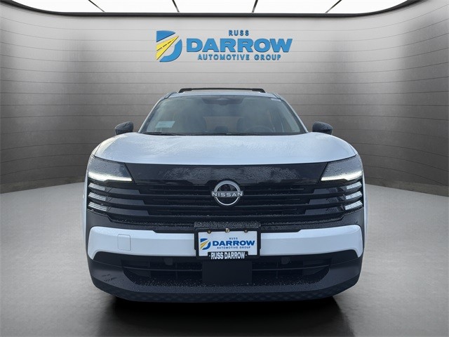 Nissan Kicks Vehicle Full-screen Gallery Image 8