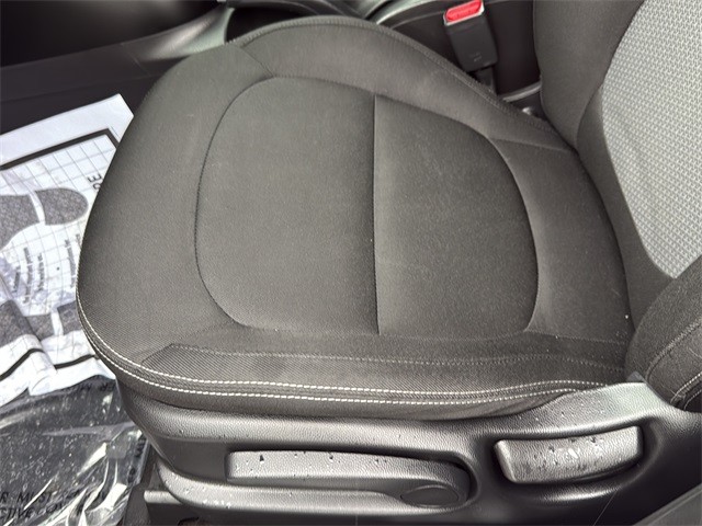 Kia Soul Vehicle Full-screen Gallery Image 18