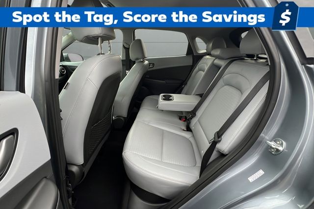 Hyundai Kona Vehicle Full-screen Gallery Image 20