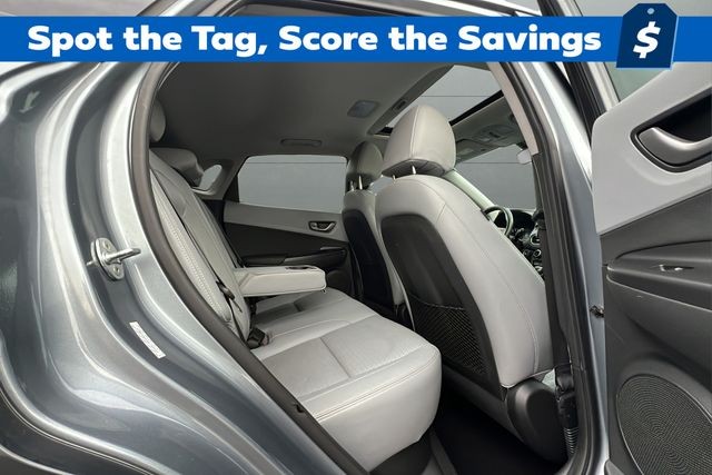 Hyundai Kona Vehicle Full-screen Gallery Image 21