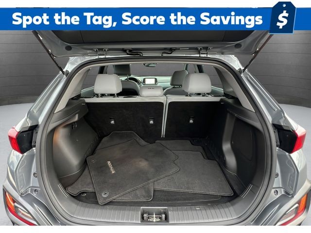 Hyundai Kona Vehicle Full-screen Gallery Image 27