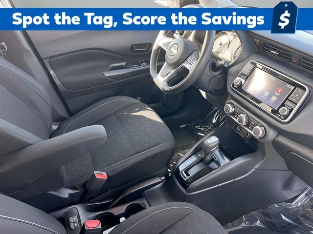 Nissan Kicks Vehicle Full-screen Gallery Image 10