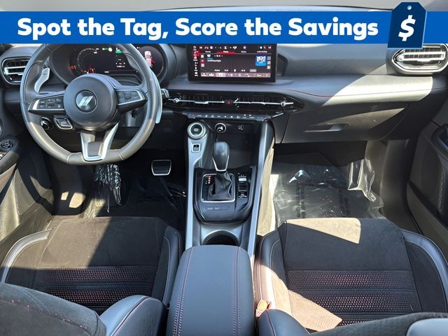 Dodge Hornet Vehicle Full-screen Gallery Image 11