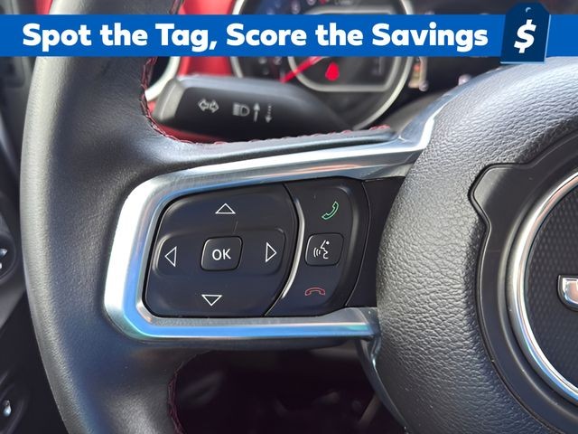 Jeep Wrangler Vehicle Full-screen Gallery Image 21