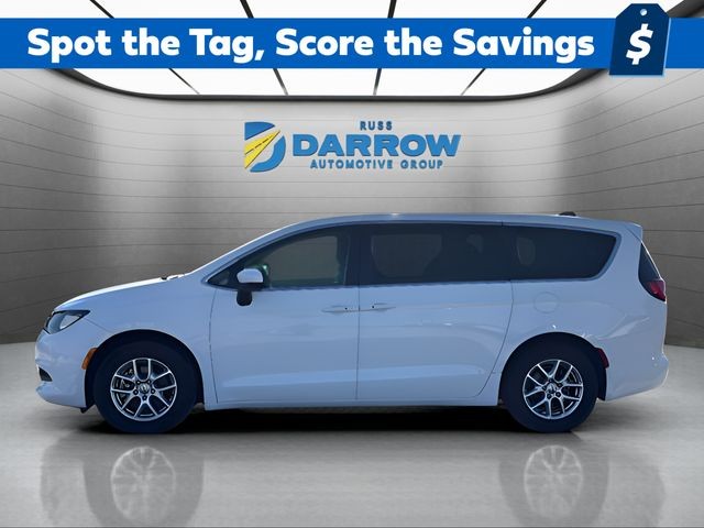 Chrysler Voyager Vehicle Full-screen Gallery Image 2