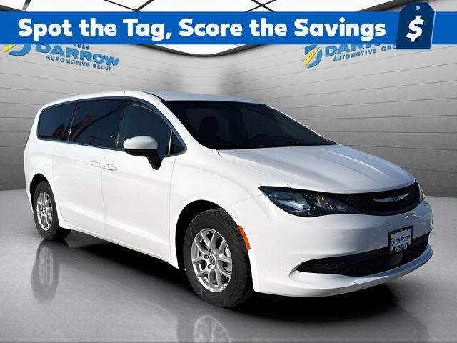 Chrysler Voyager Vehicle Full-screen Gallery Image 7