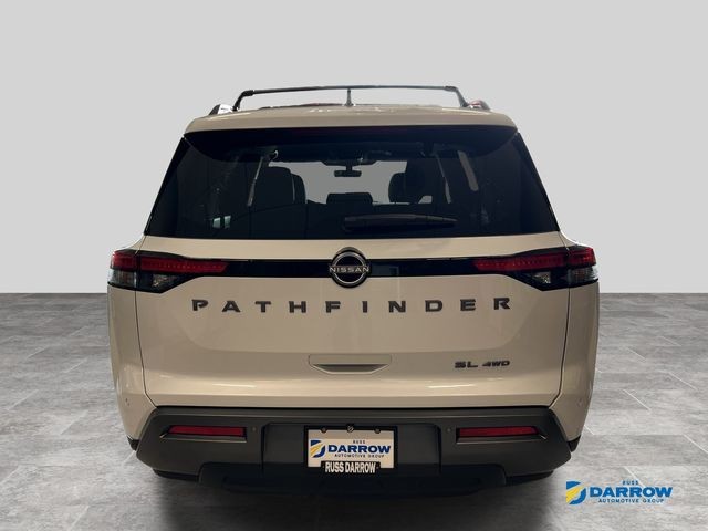 Nissan Pathfinder Vehicle Full-screen Gallery Image 4