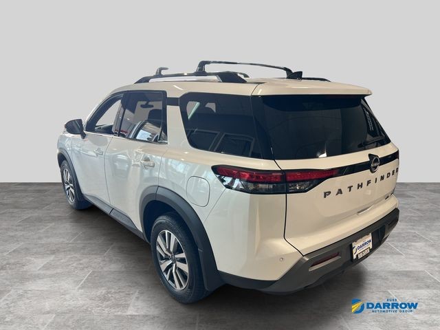 Nissan Pathfinder Vehicle Full-screen Gallery Image 5