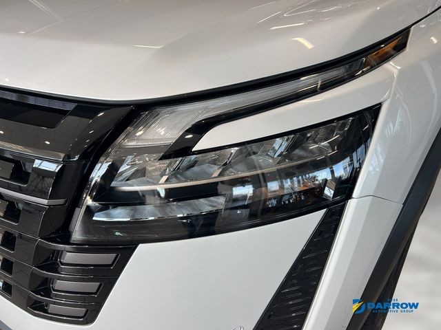 Nissan Pathfinder Vehicle Full-screen Gallery Image 26