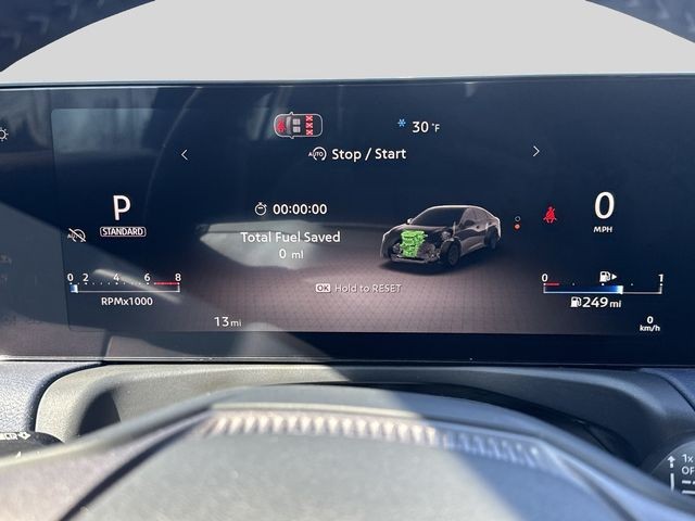Nissan Sentra Vehicle Full-screen Gallery Image 9