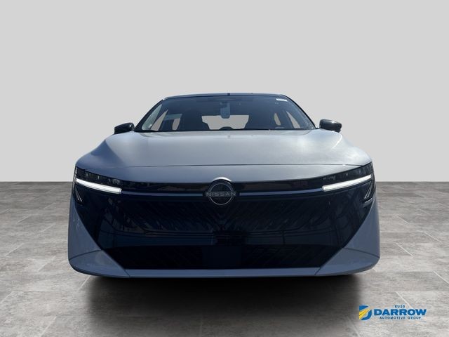 Nissan Sentra Vehicle Full-screen Gallery Image 2