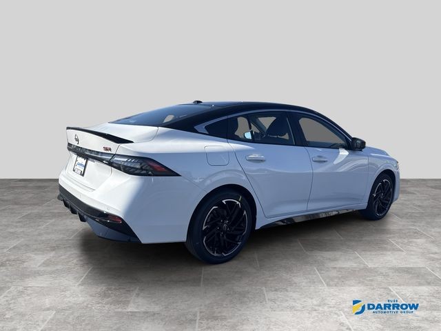 Nissan Sentra Vehicle Full-screen Gallery Image 20