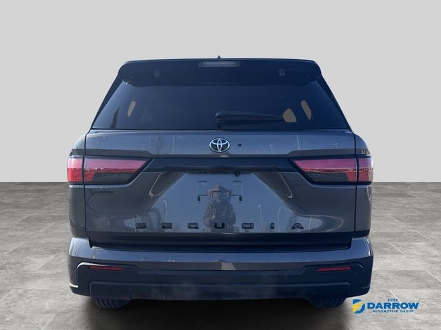 Toyota Sequoia Vehicle Full-screen Gallery Image 4