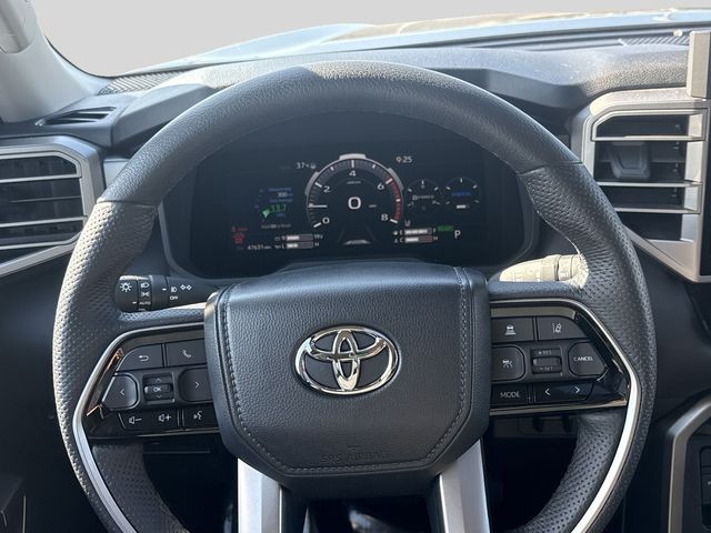 Toyota Sequoia Vehicle Full-screen Gallery Image 10