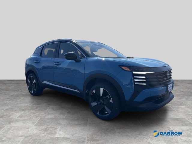Nissan Kicks Vehicle Full-screen Gallery Image 3