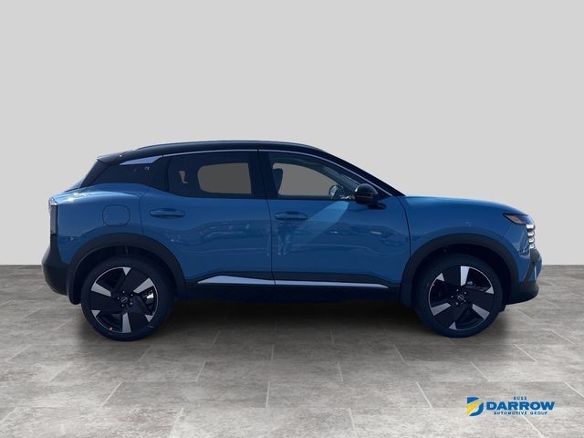 Nissan Kicks Vehicle Full-screen Gallery Image 22