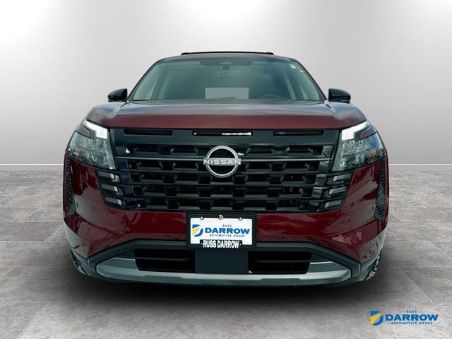 Nissan Pathfinder Vehicle Full-screen Gallery Image 2