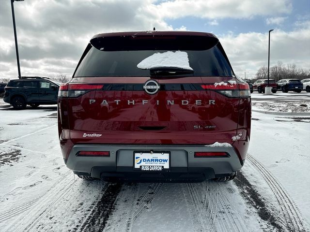 Nissan Pathfinder Vehicle Full-screen Gallery Image 3