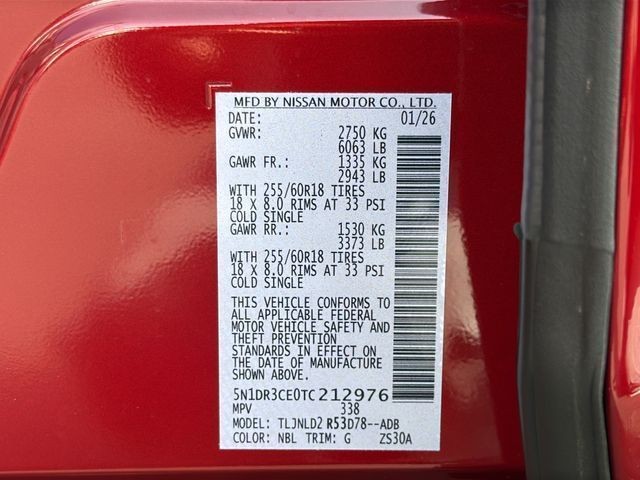 Nissan Pathfinder Vehicle Full-screen Gallery Image 29