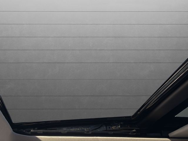 Nissan Murano Vehicle Full-screen Gallery Image 17