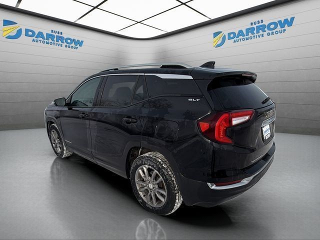 GMC Terrain Vehicle Full-screen Gallery Image 3