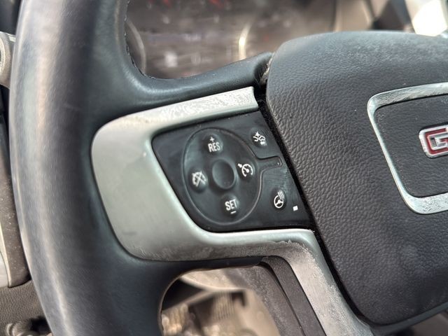 GMC Terrain Vehicle Full-screen Gallery Image 9