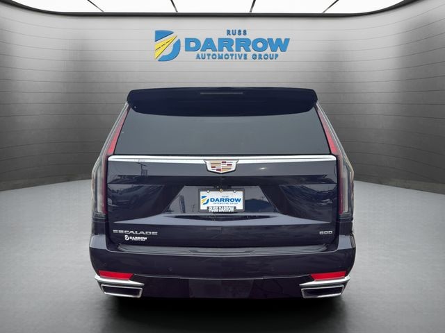 Cadillac Escalade Vehicle Full-screen Gallery Image 4