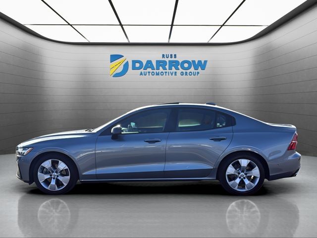 Volvo S60 Vehicle Full-screen Gallery Image 2