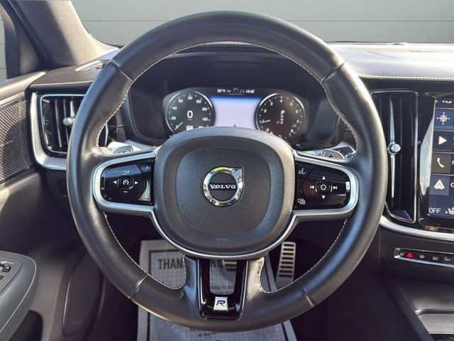 Volvo S60 Vehicle Full-screen Gallery Image 17