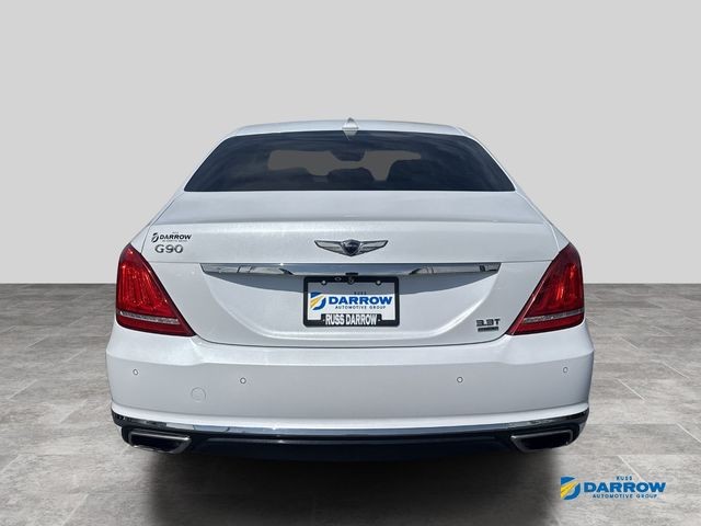 Genesis G90 Vehicle Full-screen Gallery Image 4
