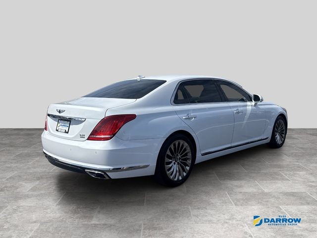 Genesis G90 Vehicle Full-screen Gallery Image 21