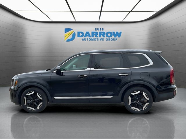 Kia Telluride Vehicle Full-screen Gallery Image 2