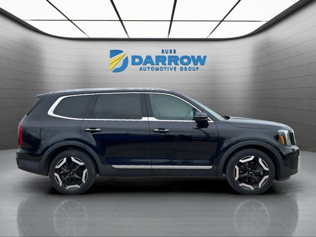 Kia Telluride Vehicle Full-screen Gallery Image 6