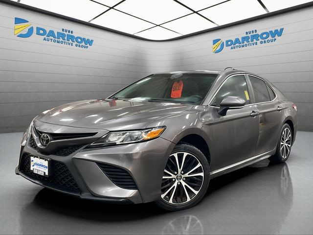 2018 Toyota Camry 2.5 Auto SE's photo