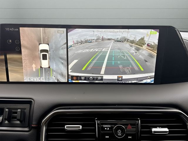 Nissan Armada Vehicle Full-screen Gallery Image 17