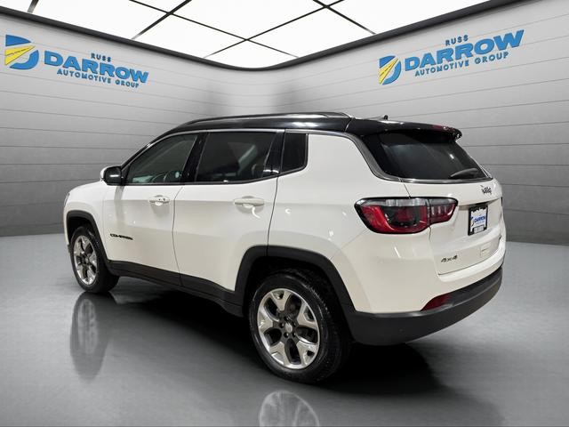 Jeep Compass Vehicle Full-screen Gallery Image 3