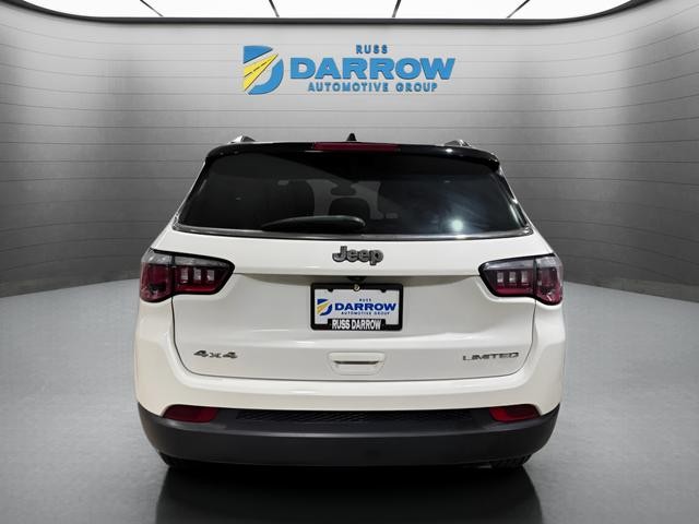 Jeep Compass Vehicle Full-screen Gallery Image 4
