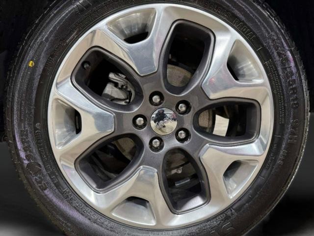 Jeep Compass Vehicle Full-screen Gallery Image 30