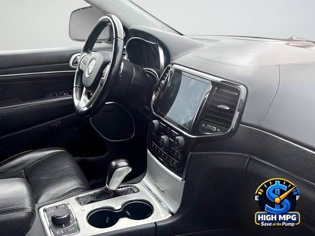Jeep Grand Cherokee Vehicle Full-screen Gallery Image 13