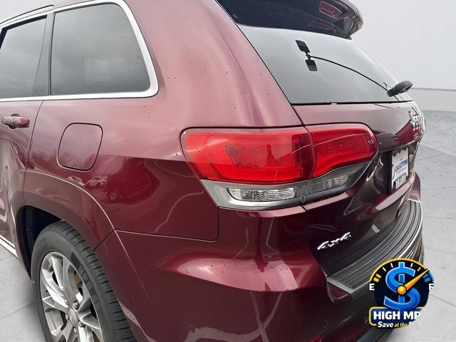 Jeep Grand Cherokee Vehicle Full-screen Gallery Image 22