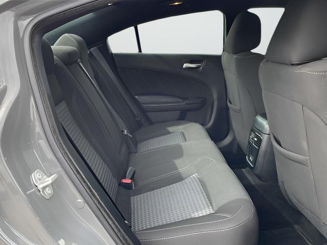 Dodge Charger Vehicle Full-screen Gallery Image 14