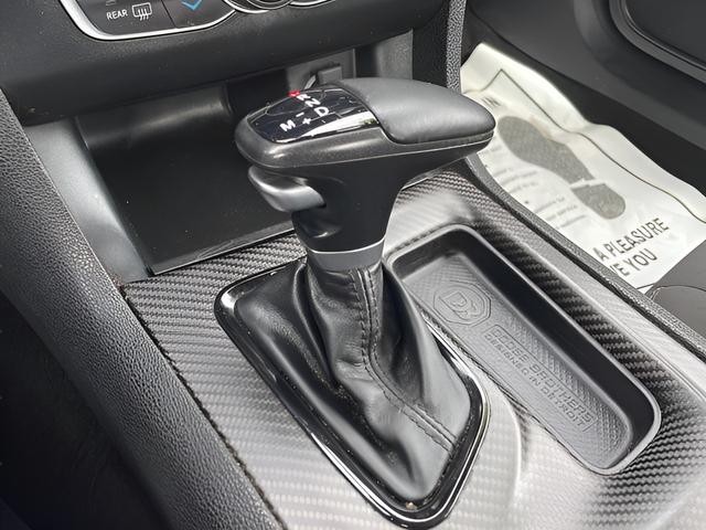 Dodge Charger Vehicle Full-screen Gallery Image 25