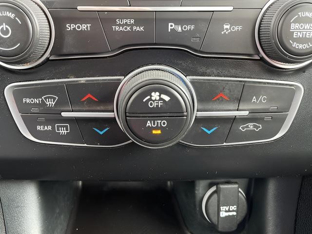 Dodge Charger Vehicle Full-screen Gallery Image 27