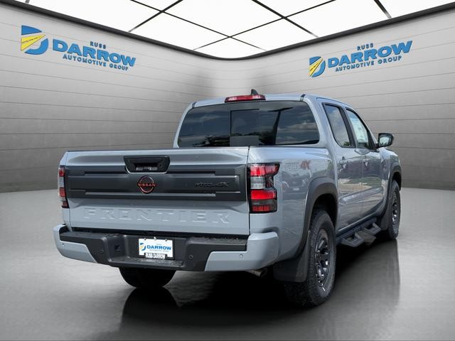 Nissan Frontier Vehicle Full-screen Gallery Image 5