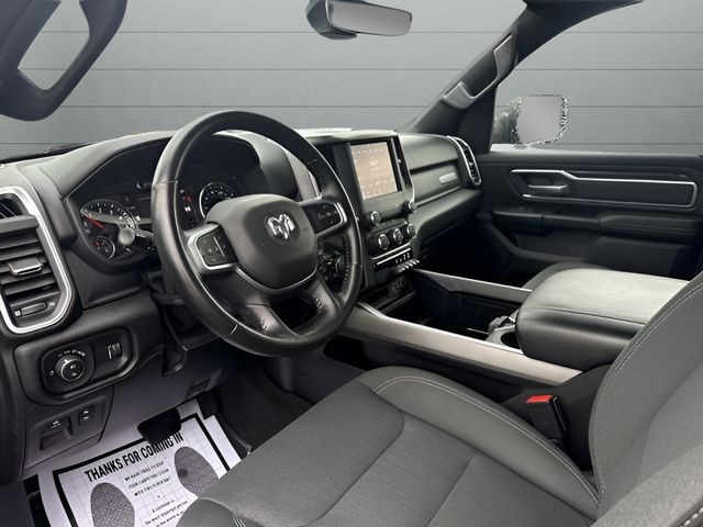 Ram 1500 Vehicle Full-screen Gallery Image 9