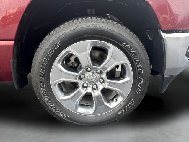 Ram 1500 Vehicle Full-screen Gallery Image 24