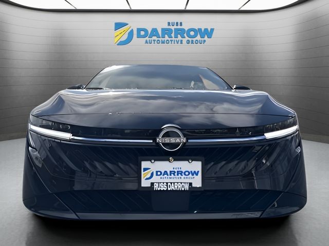 Nissan Sentra Vehicle Full-screen Gallery Image 4