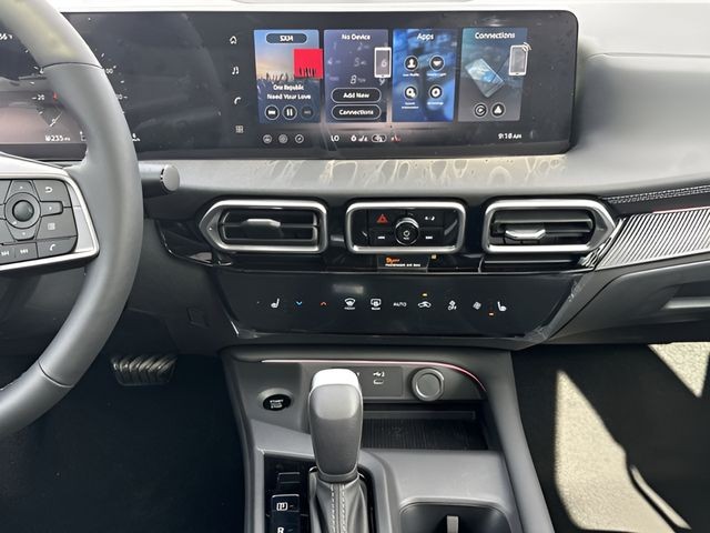 Nissan Sentra Vehicle Full-screen Gallery Image 14