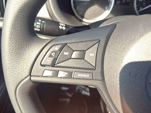 Nissan Kicks Play Vehicle Full-screen Gallery Image 20