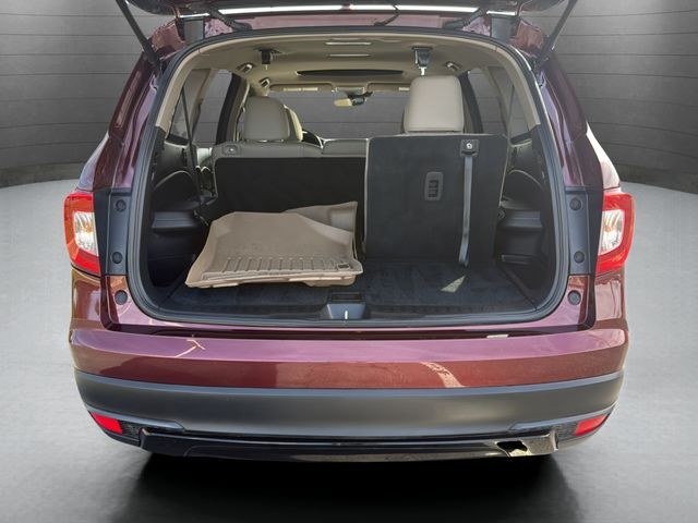 Honda Pilot Vehicle Full-screen Gallery Image 17